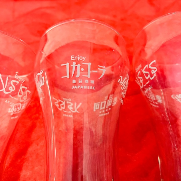 6 Vintage coca-cola glasses written in 5 languages - Picture 9 of 11